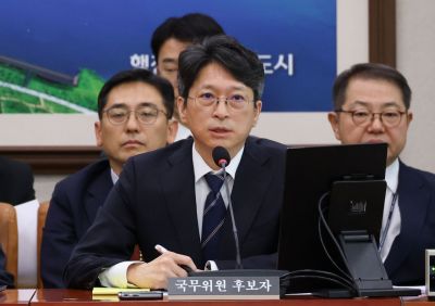 홍지선 국토교통부 장관 후보자가 16일 국회에서 열린 인사청문회에서 위원 질의에 답하고 있다. 연합뉴스