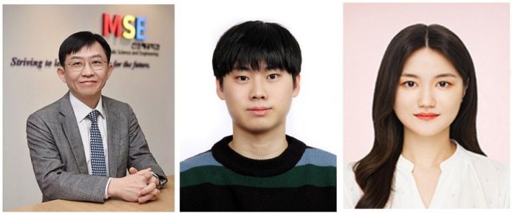 (왼쪽부터) 김상욱 신소재공학과 교수, 김진효 신소재공학과 박사과정, 차수진 신소재공학과 박사과정. KAIST