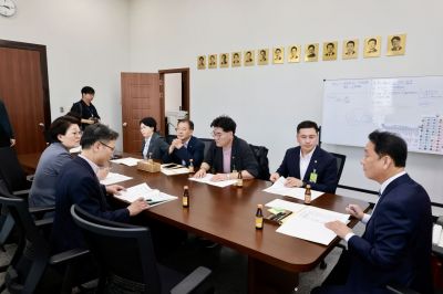 전남광주통합특별시의회 기획재정위원회는 29일 국회를 방문해 예산결산특별위원회 위원들을 만나 지역 주요 현안사업을 설명했다. 전남광주특별시의회 제공