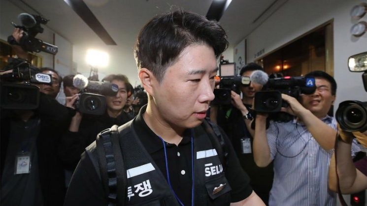 경찰, 삼성전자 노조위원장 '장인 업체 특혜' 의혹 수사