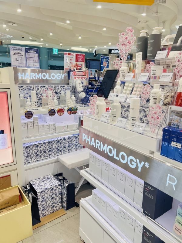 팜올로지, 인천공항 T1 롯데면세점 입점...글로벌 소비자 접점 확대 - 뉴스 썸네일 이미지