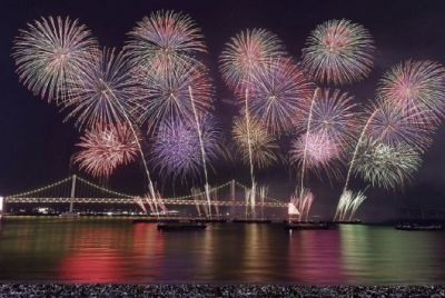 2023년 부산 광안리 바다를 배경으로 열린 불꽃축제. 연합뉴스