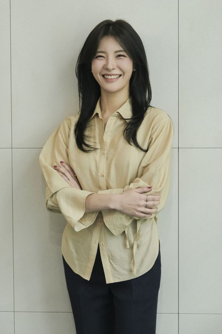 20일 서울 여의도에서 만난 웨이브 서바이벌 예능 ‘더 커뮤니티2: 보이지 않는 손’ 최종 생존자 신혜원 JTBC 기자. 웨이브 제공