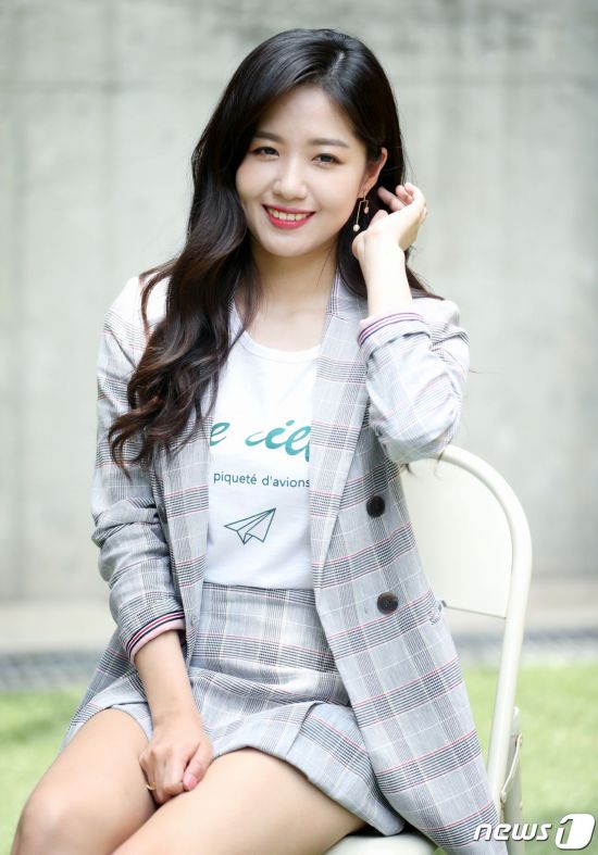가수 정다경