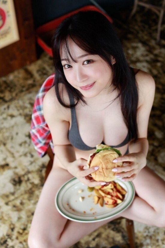 ㅎㅂ) 친한파 배우는 역시 이 누나