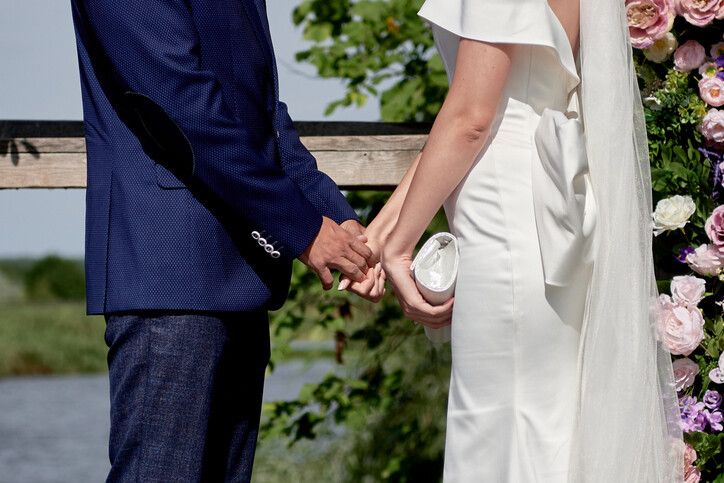 결혼하면 돈 주고 최장 30일 휴가 '파격' 대책 쏟아내더니…中 혼인건수 '반등'