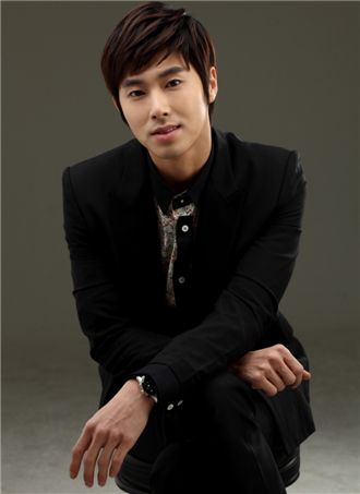 TVXQ member U-Know Yunho [SM Entertainment]