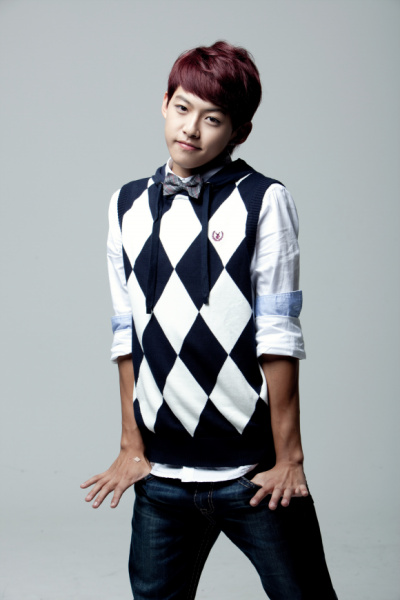 Dongho from U-Kiss [NH Media]