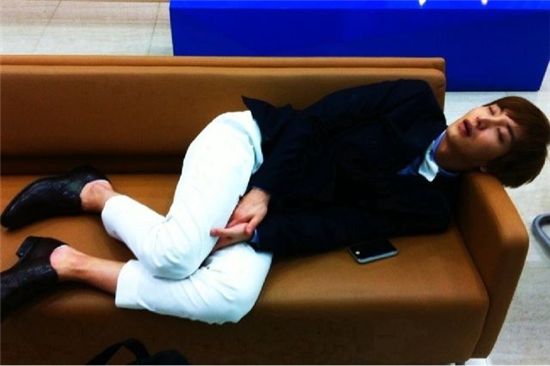 Super Junior Lee Teuk [Lee Teuk's official Twitter website]