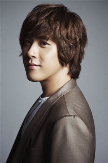 Former SG Wannabe member Chae Dong-ha [WSEntertainment]