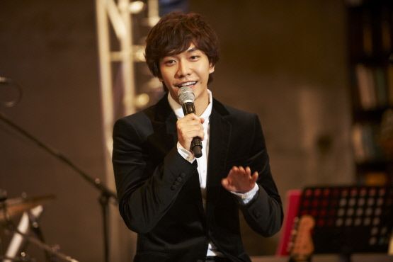 Lee Seung-gi [Hook Entertainment]