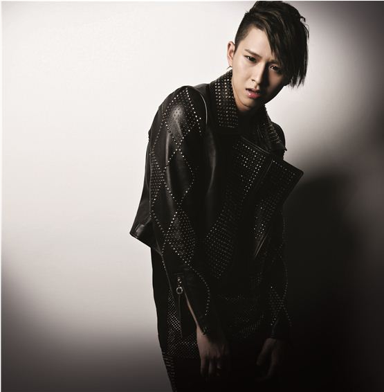 ZE:A member Ha Min-woo dresses up in a black studded leather jacket for the cover photo of their latest single "Phoenix", released on August 27, 2012. [Star Empire Entertainment]