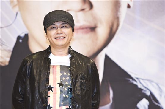 YG Entertainment's C.E.O Yang Hyun-suk smiles during the press conference of upcoming singing competition show "KPOP STAR 2," held at SBS in Seoul, Korea on November 9, 2012. [Chae Ki-won/ 10Asia]