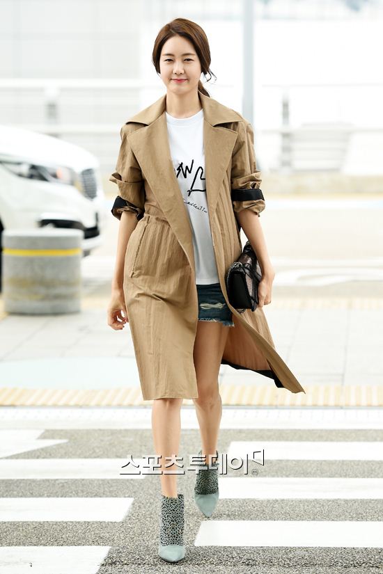 【李瑶媛】【活动】0819 法国巴黎拍摄画报 仁川机场 出境