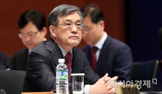 권오현 삼성전자 상임고문 "어려운 시기 가장 중요한 건 강력한 리더십"