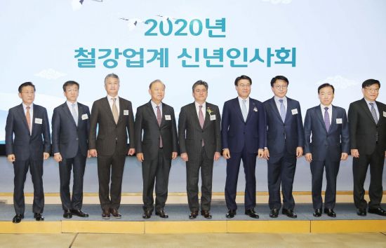 산업부, 업계 신년인사회 릴레이…소부장 2.1兆 등 지원 늘린다