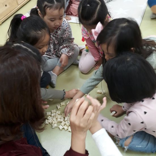 다양한 세계놀이 온라인으로 '랑랑 다(多)나라 놀이학교'