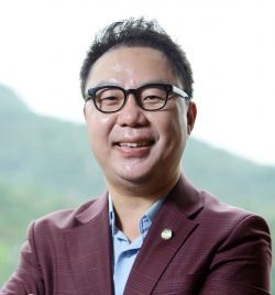 이강석 와이드원 대표