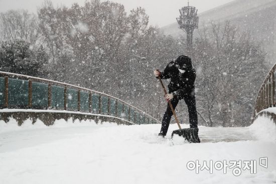 A lot of snow from dawn tomorrow…  Heavy snow warning in 18 places in Gyeonggi, including Suwon