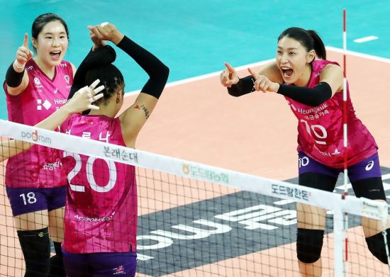 “Kim Yeon-kyung, the commentator is also a surprised attack…” crazy performance