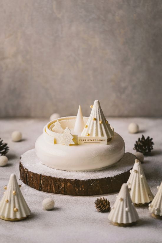 "크리스마스 케이크, 올핸 어디서 살까" 호텔家 차별화 경쟁