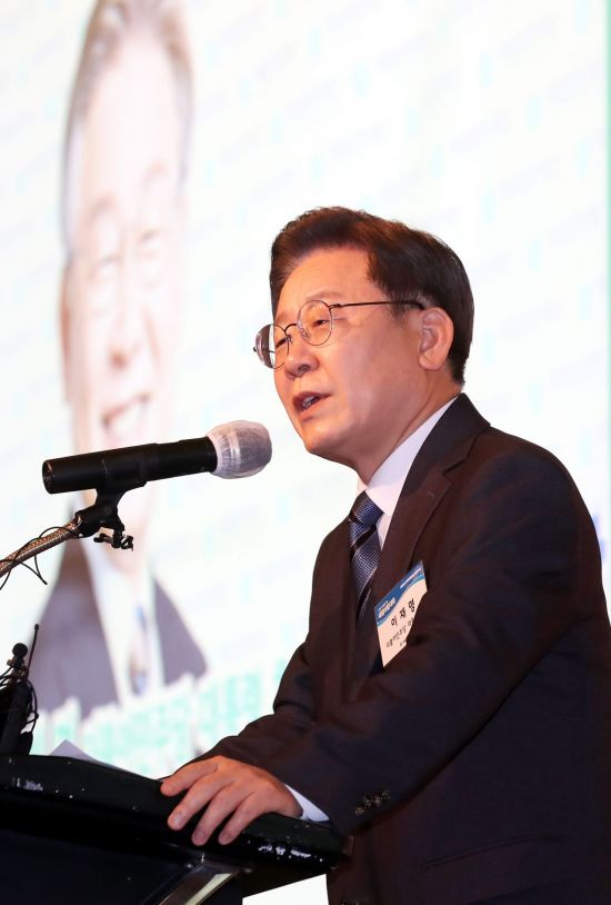 이재명 신경제 비전 발표 “대전환과 개혁으로 세계 5강 경제 완성”