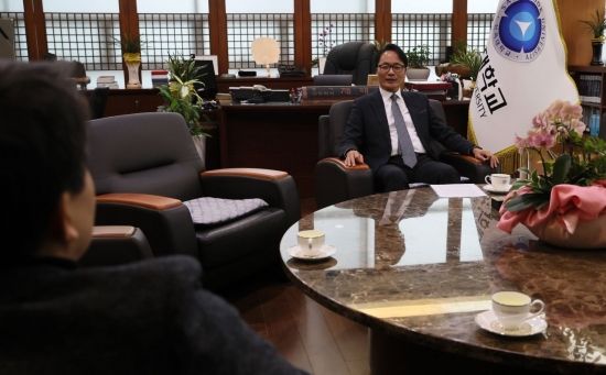 제해종 삼육대학교 총장이 아시아경제와 인터뷰를 하고 있다. 2025.02.12 윤동주 기자