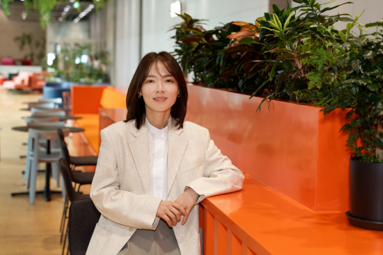 이보미 아모레퍼시픽 마몽드팀 팀장이 서울 용산구 아모레퍼시픽 본사에서 포즈를 취하고 있다. (사진제공=아모레퍼시픽)