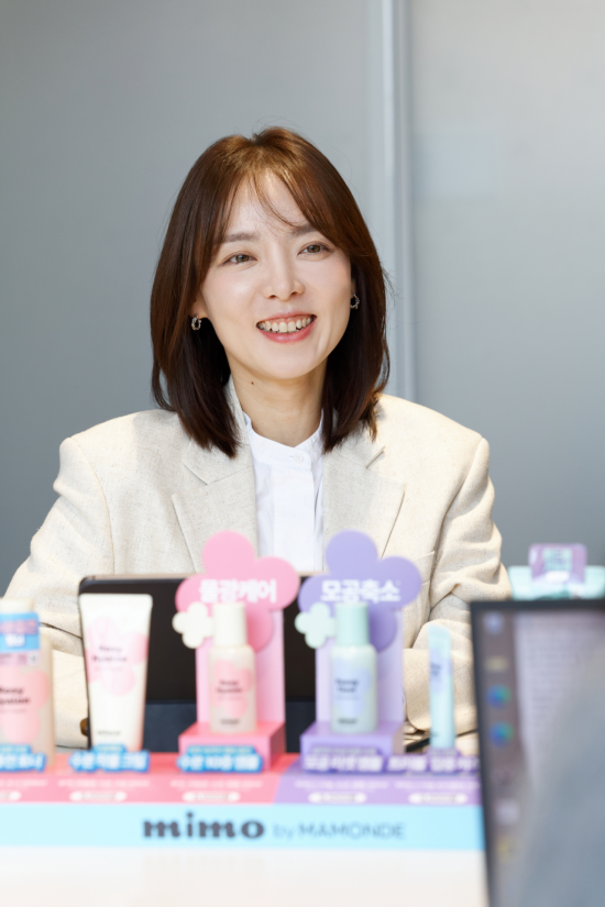 이보미 아모레퍼시픽 마몽드팀 팀장이 16일 서울 용산구 아모레퍼시픽 본사에서 아시아경제와 인터뷰하고 있다. (사진제공=아모레퍼시픽)