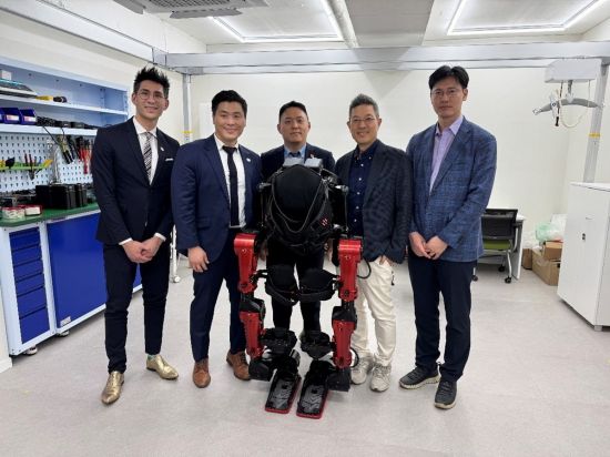 휴먼인모션로보틱스, 캐나다 BC주 수상 한국방문행사서 '엑소모션-R' 시연