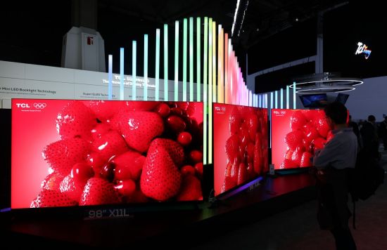 "중국 OLED 생산능력, 2029년 한국 추월 전망"