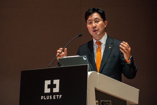 한화운용, 올해 '액티브' 집중…美에 'K제조업 ETF' 상장