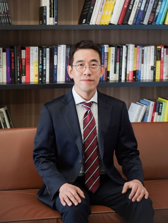 스마일게이트인베, 백인수 대표 체제 전환…4월 임기 시작