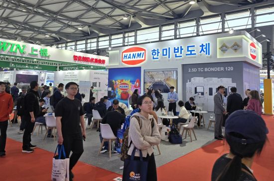 한미반도체, 세미콘 차이나서  '2.5D TC 본더' 첫 공개