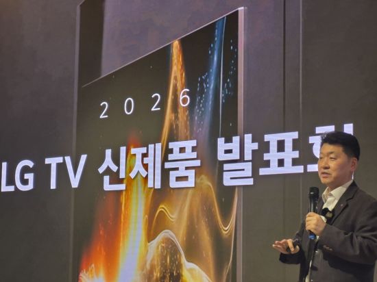 "경쟁사 추격 두렵지 않다"…LG전자, 프리미엄 OLED 1위 수성 자신