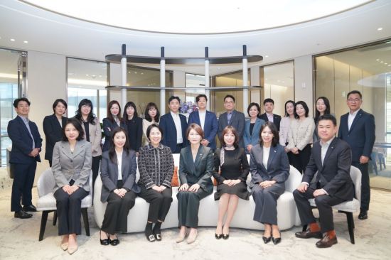 미래에셋증권, 투자센터압구정WM 이전…고객 초청 세미나