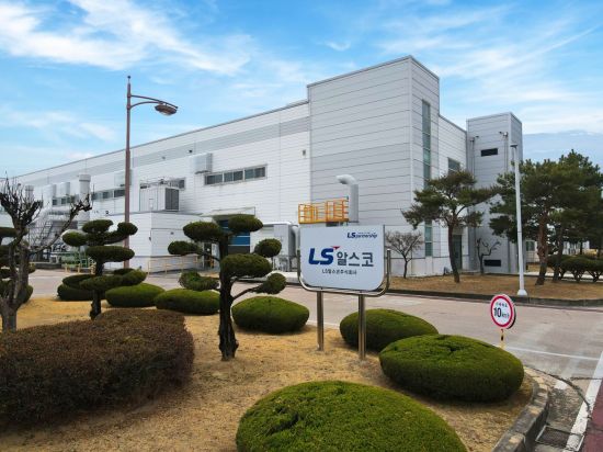 LS머트리얼즈, 북미 AI 데이터센터 전력 공급망 입성…연료전지 부품 첫 공급