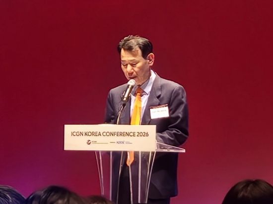 정은보 “정부 정책에 맞춰 기업 지배구조 가이드라인 개선”