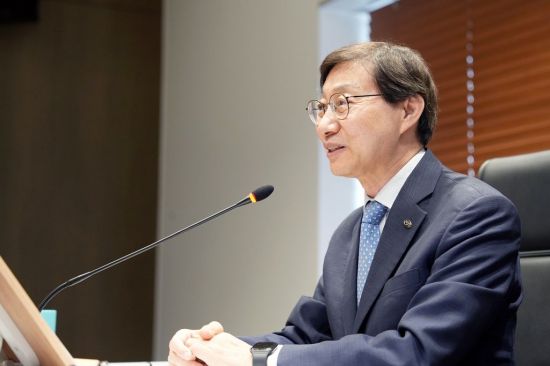 국민연금, 국내주식 비중 연말에 판단…퇴직연금 시장도 '필참'