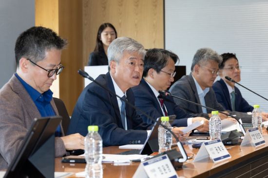 "수출 기업 운동장 넓힌다"…민관, 글로벌 통상 불확실성 돌파구 모색