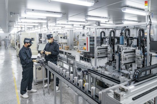 "전년 매출 2.4배 잭팟"…LS머트리얼즈, 업계 최대 규모 AIDC용 울트라캐패시터 수출