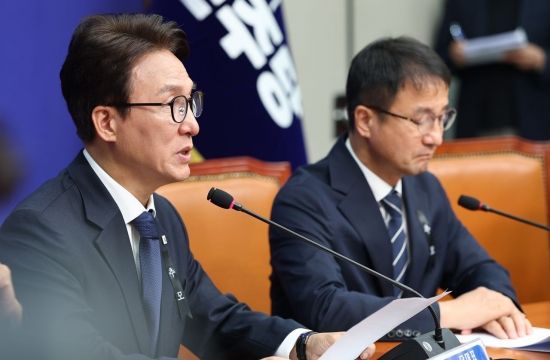 부승찬 "소방이 재정 쭉쭉" 발언에 고개 숙인 민주당 지도부