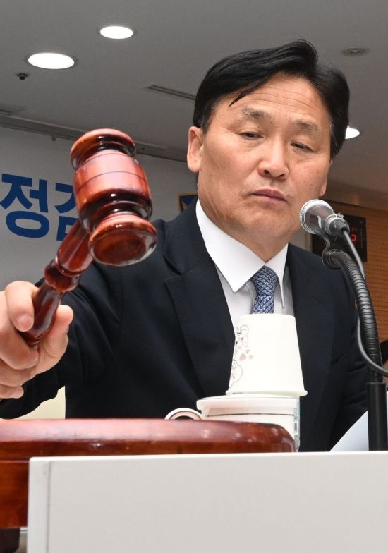 행안위, 국회의원 선거구획정위원 9명 확정…23대 총선 논의