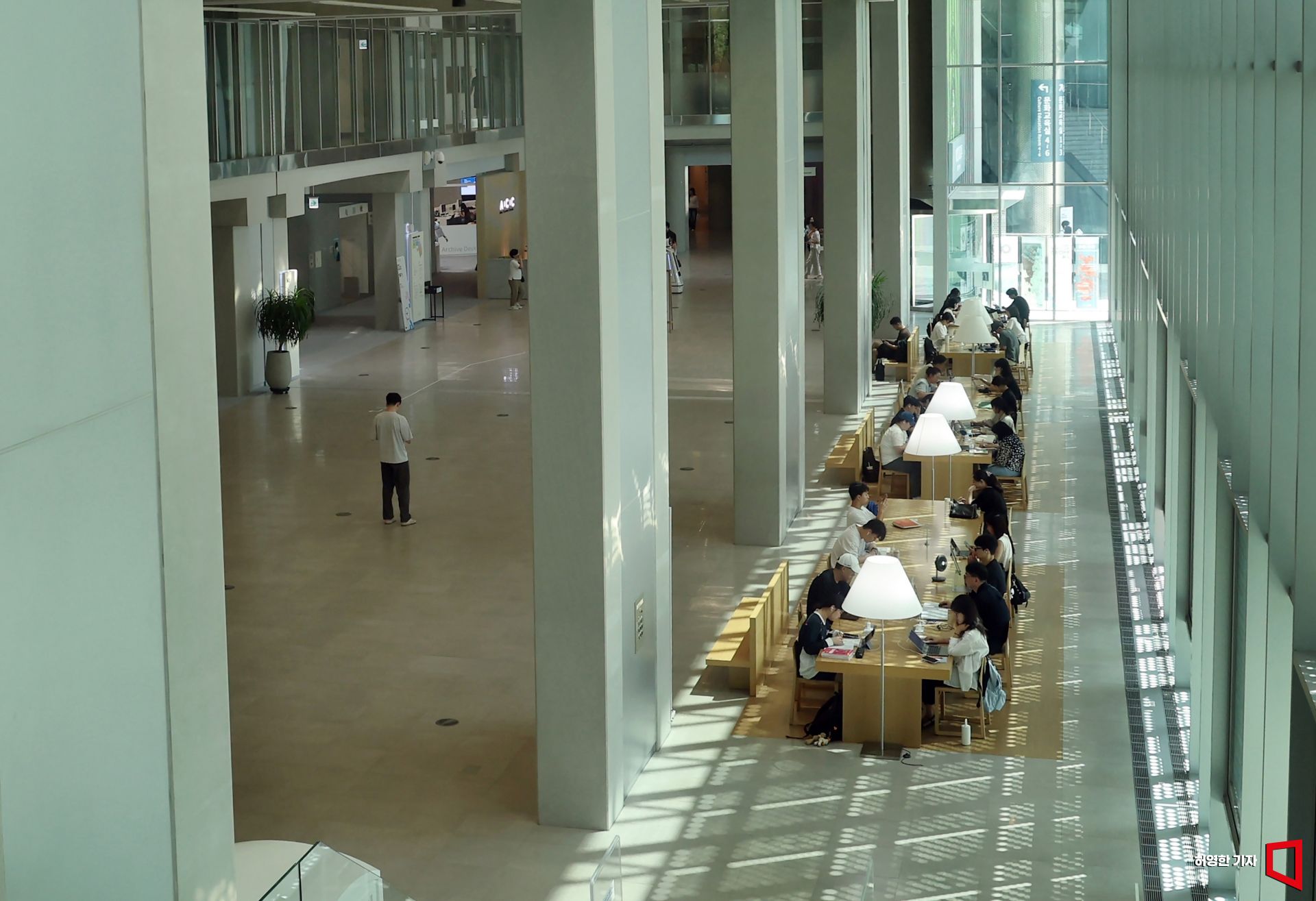 Gwangju National Asia Culture Center Library