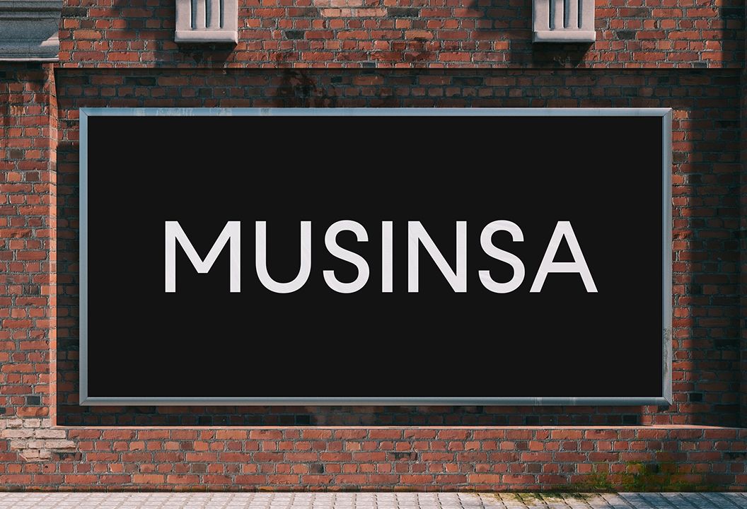 On the 2nd, Musinsa announced through a notice that "This issue occurred after The North Face released new season products, and during the process of updating product information on Musinsa by The North Face's outsourced sales agency, some information regarding the blend ratio of the product's filling material at the top of the Musinsa product page was incorrectly listed due to improper modification of existing information." They added, "We will disclose the customer response process regarding the products and respond promptly to minimize customer inconvenience and damage."