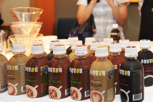 일본계 브랜드 도토루(Doutor)는 조용히 철수했고,