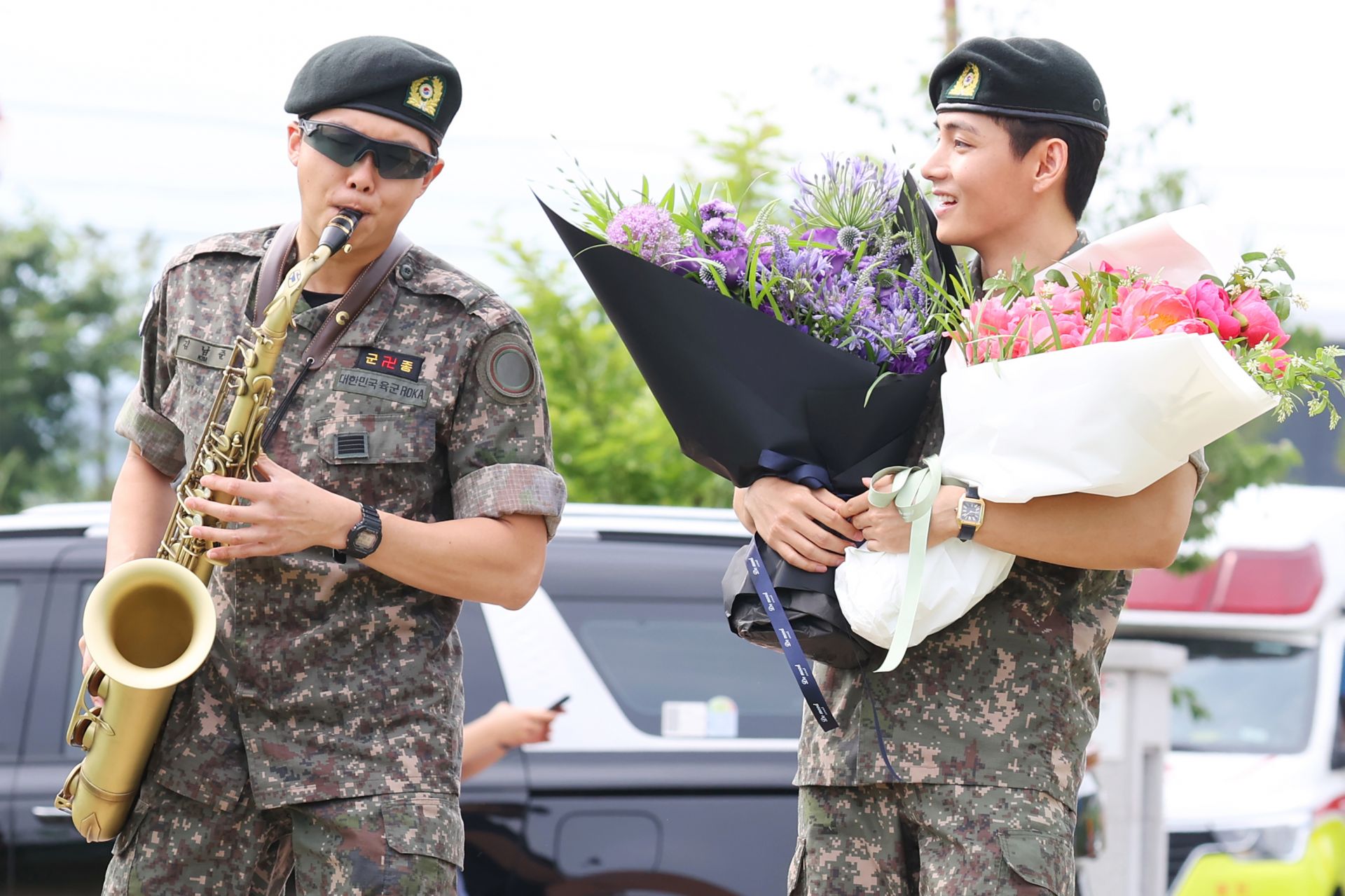 "기다려주신 아미(팬덤명)들에게 감사하다."