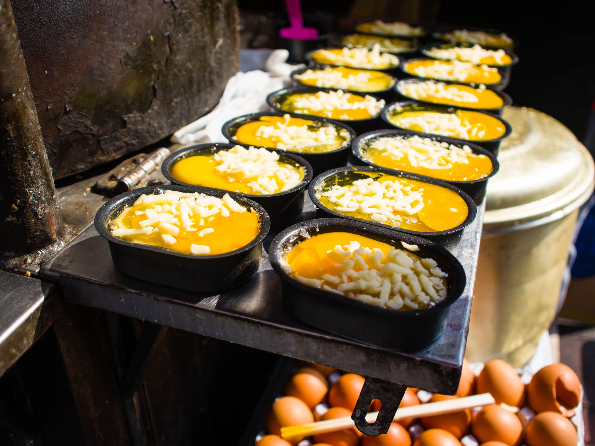 Reporter Jen Rose Smith, who wrote the article, focused on the simple yet charming composition of the egg bread.