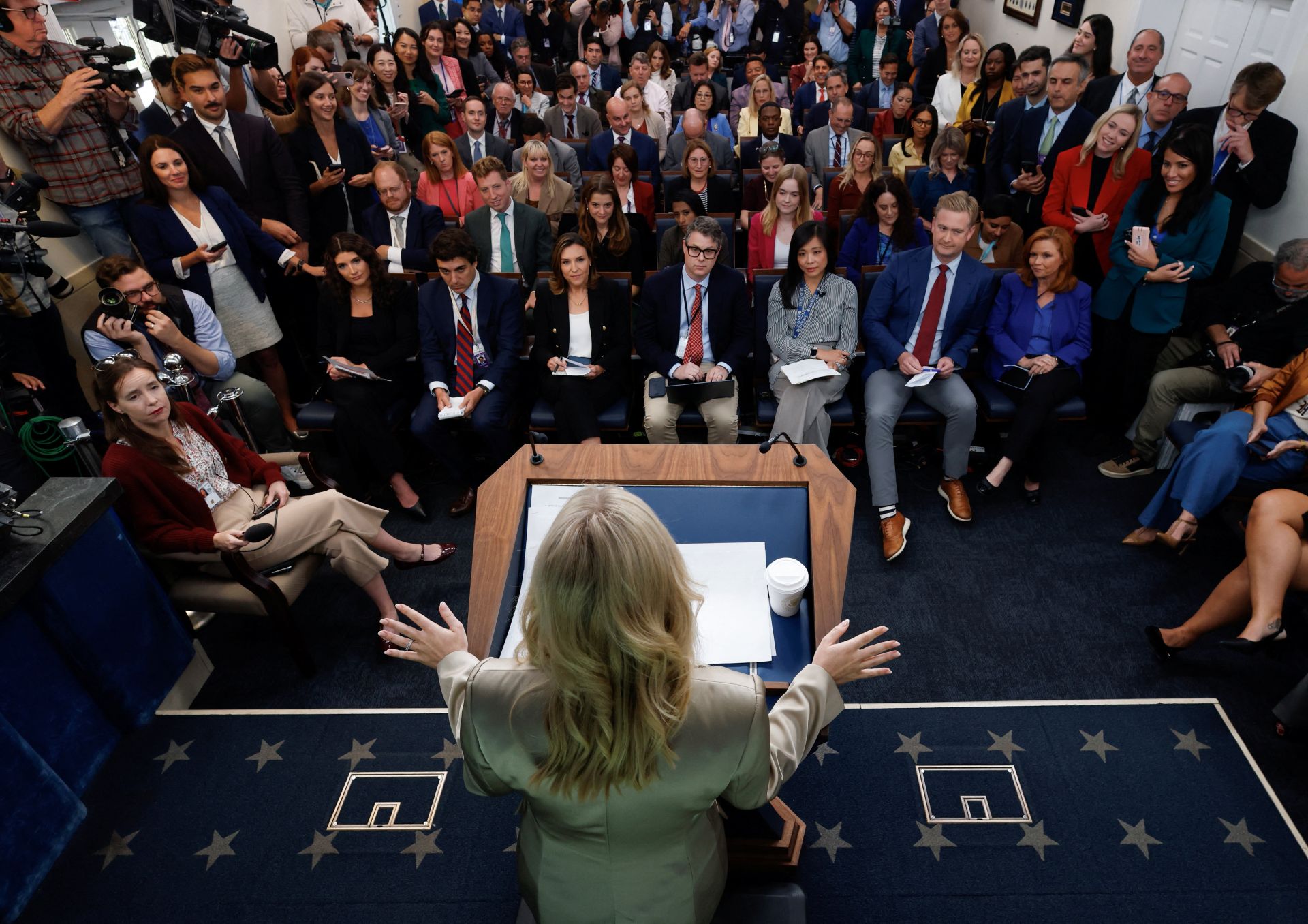 최근 가짜 뉴스를 척결한다며, 자신들에게 비판적 기조의 언론사를 '미디어 범죄자(Media Offender)'로 낙인찍어 백악관 웹사이트에 올려둔 트럼프 행정부.