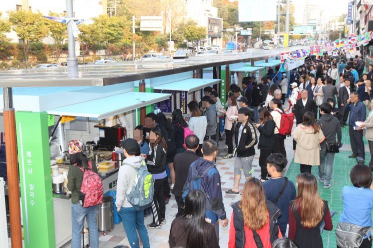 노량진 컵밥 거리. 아시아경제DB.